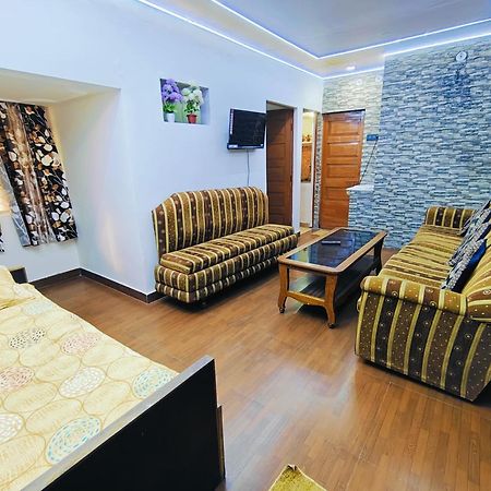 Kiara Home Stays Varanasi Exterior photo